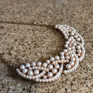 Collar Style Pearl Necklace